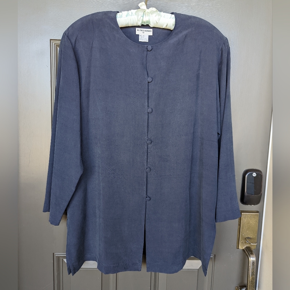 Alfred Dunner 100% Silk Collarless Jacket Soft Navy, Size 16, Loop Button Style